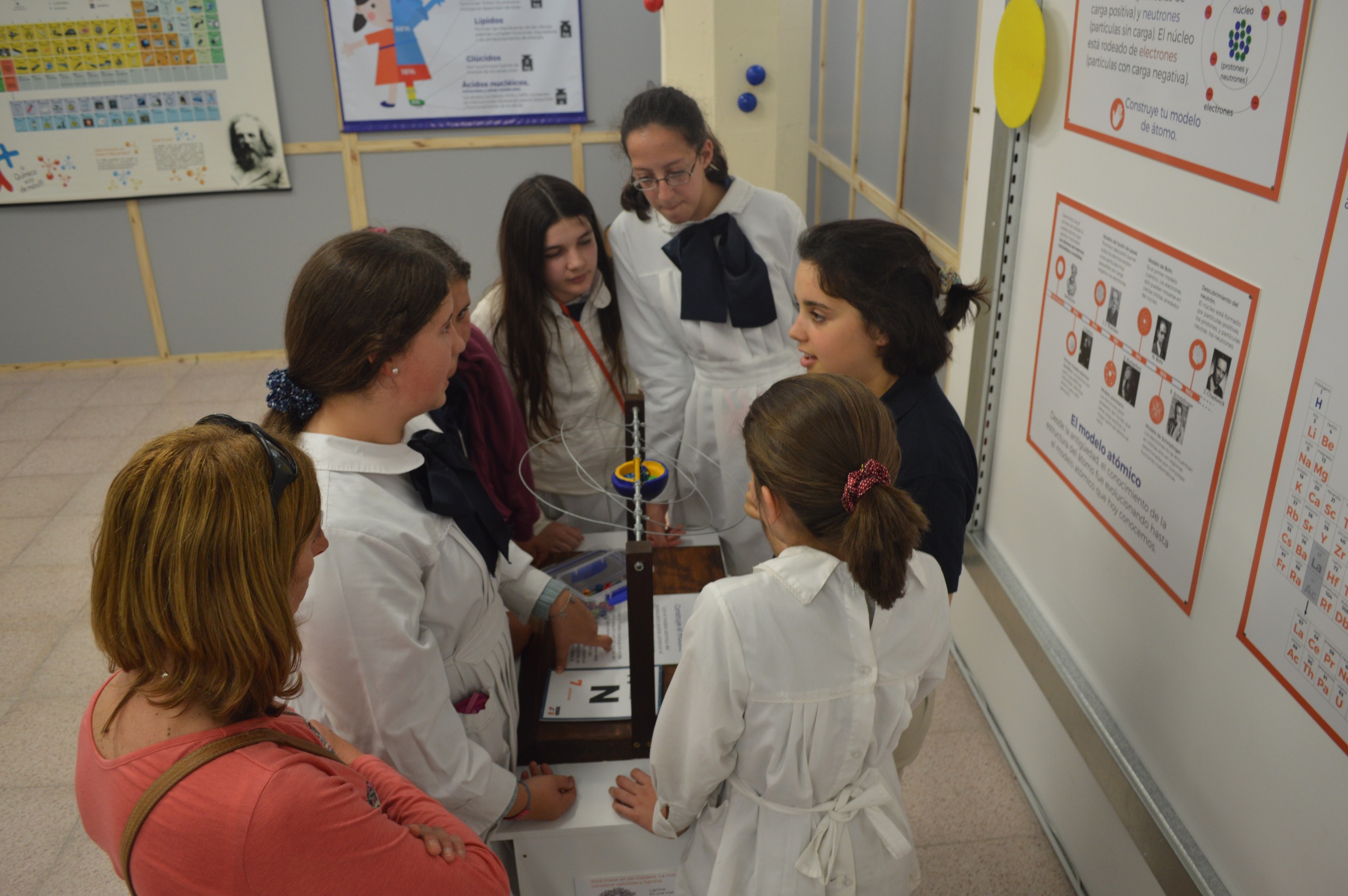 Chemistry outreach activity